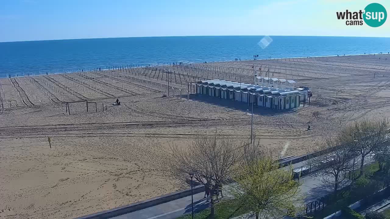 Spletna kamera Bibione plaža – pogled iz Ashanti ApartHotela