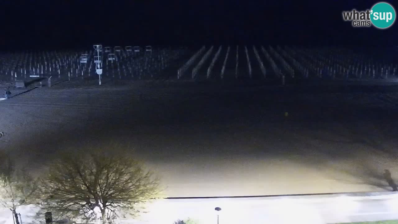 Spletna kamera Bibione plaža – pogled iz Ashanti ApartHotela