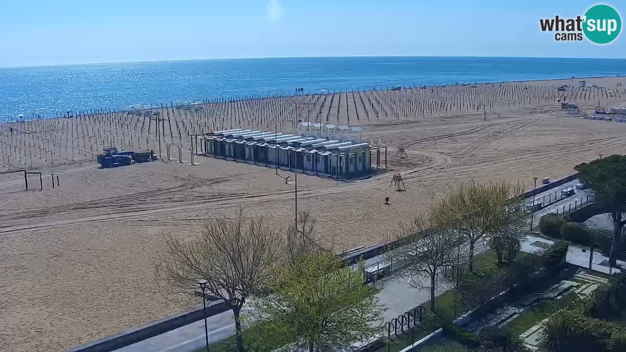 Spletna kamera Bibione plaža – pogled iz Ashanti ApartHotela