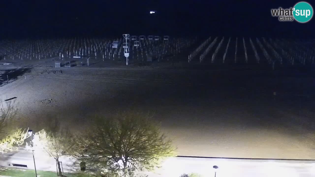 Web kamera Bibione plaža – pogled sa Ashanti ApartHotela