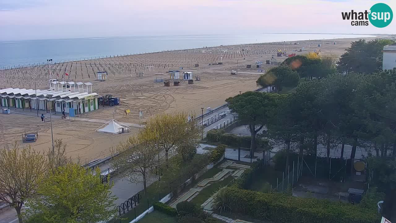 Web kamera Bibione plaža – pogled sa Ashanti ApartHotela