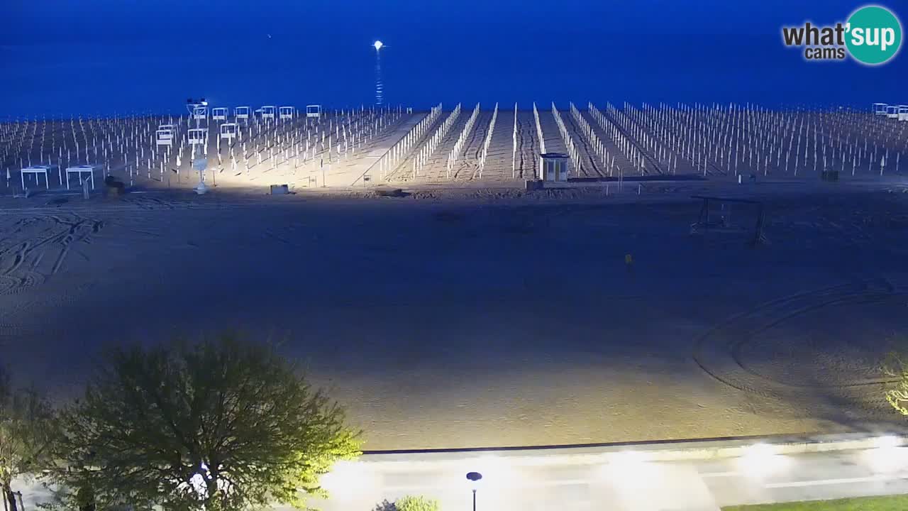 Web kamera Bibione plaža – pogled sa Ashanti ApartHotela