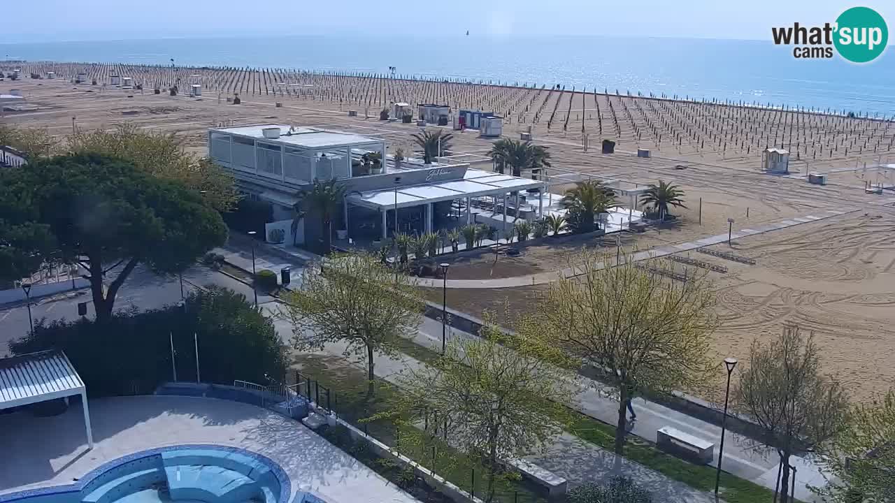 Web kamera Bibione plaža – pogled sa Ashanti ApartHotela