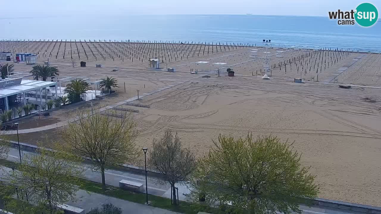 Spletna kamera Bibione plaža – pogled iz Ashanti ApartHotela