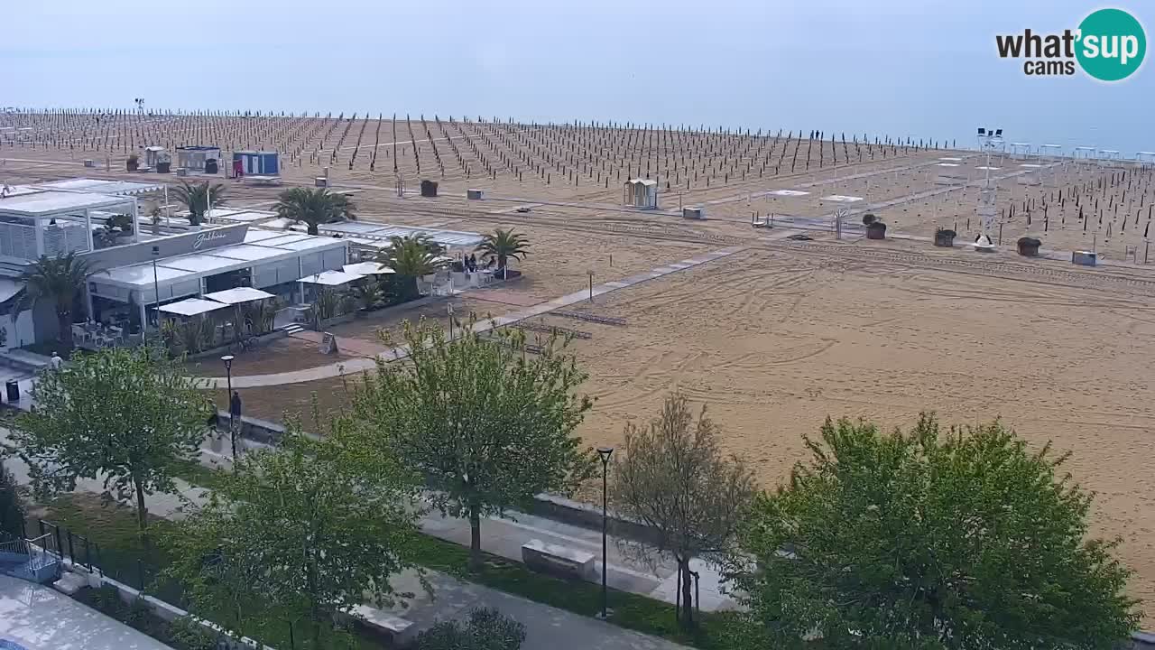 Spletna kamera Bibione plaža – pogled iz Ashanti ApartHotela