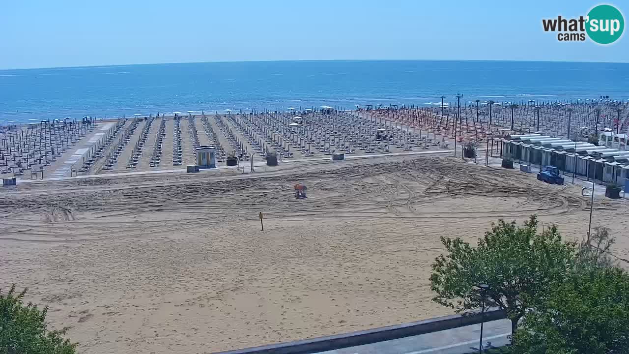 Spletna kamera Bibione plaža – pogled iz Ashanti ApartHotela