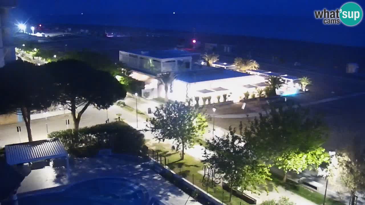 Spletna kamera Bibione plaža – pogled iz Ashanti ApartHotela