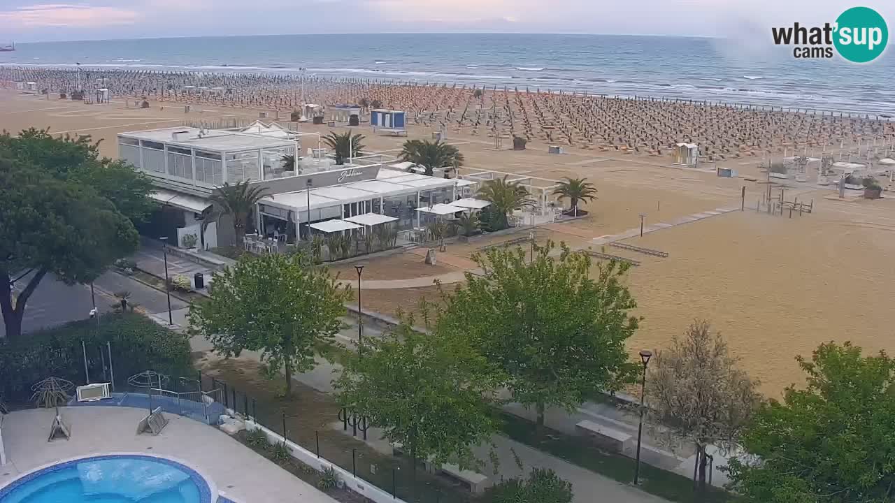 Web kamera Bibione plaža – pogled sa Ashanti ApartHotela