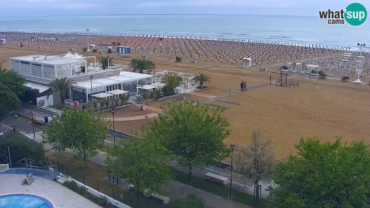Spletna kamera Bibione plaža – pogled iz Ashanti ApartHotela