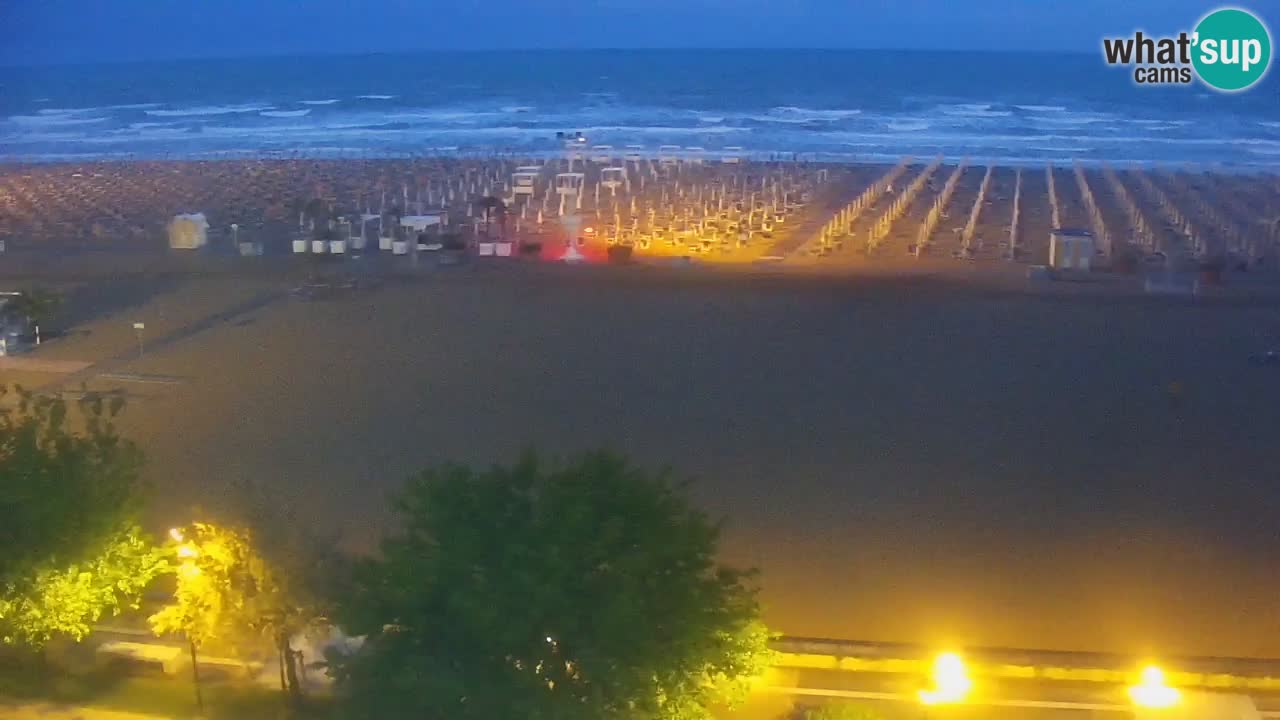 Spletna kamera Bibione plaža – pogled iz Ashanti ApartHotela