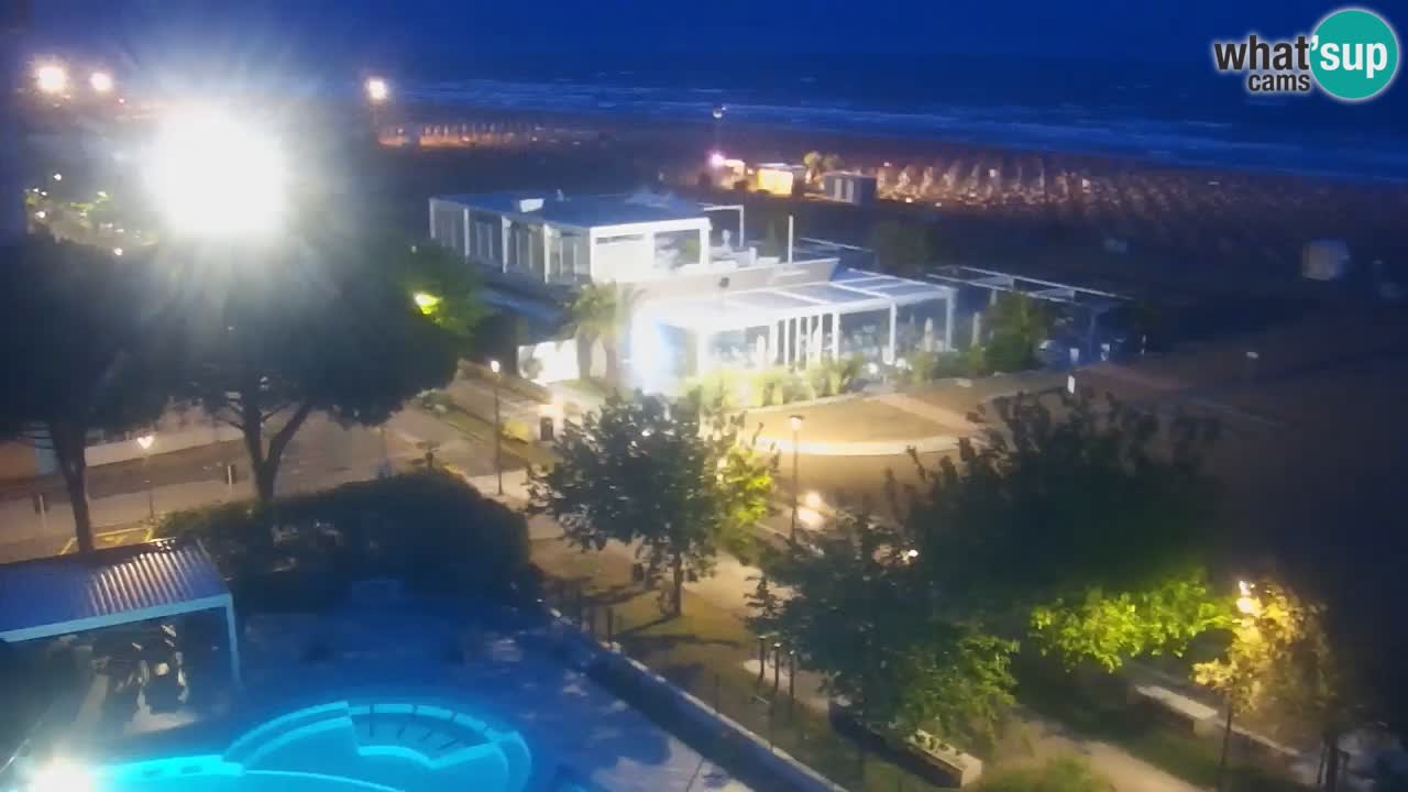 Spletna kamera Bibione plaža – pogled iz Ashanti ApartHotela