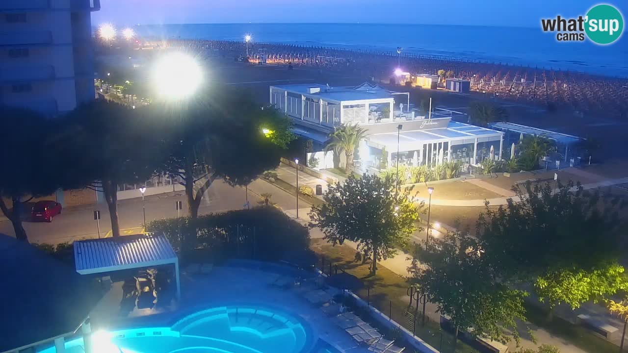 Web kamera Bibione plaža – pogled sa Ashanti ApartHotela