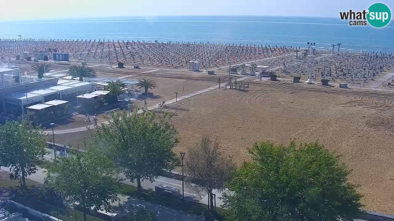 Spletna kamera Bibione plaža – pogled iz Ashanti ApartHotela