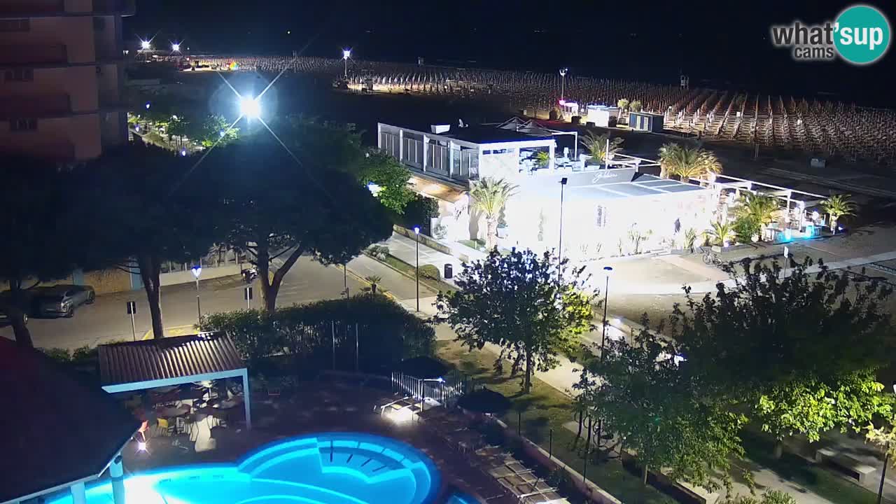 Spletna kamera Bibione plaža – pogled iz Ashanti ApartHotela