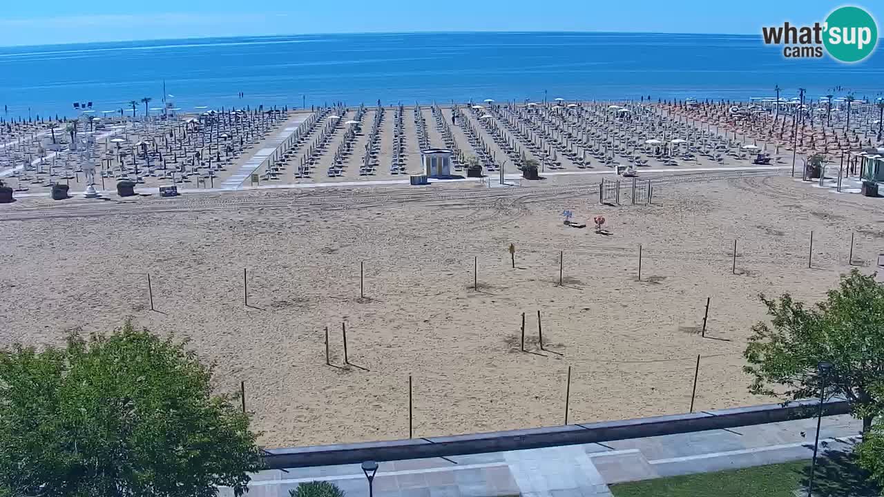 Spletna kamera Bibione plaža – pogled iz Ashanti ApartHotela