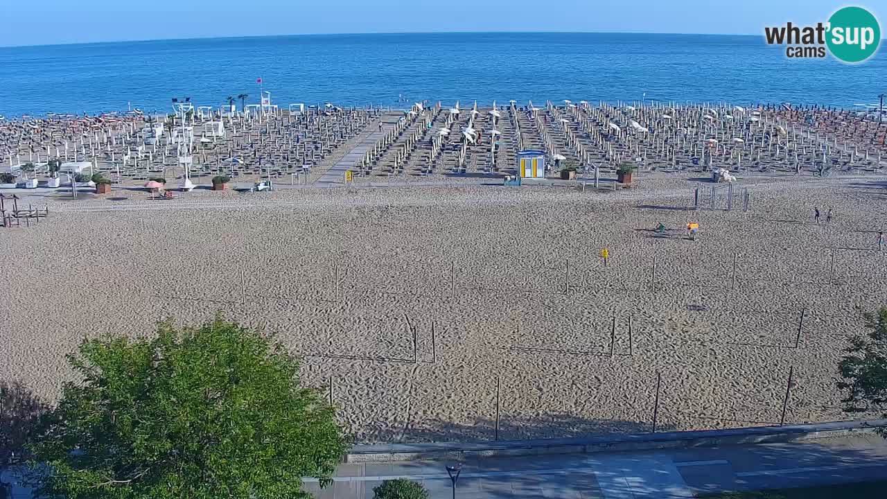 Spletna kamera Bibione plaža – pogled iz Ashanti ApartHotela