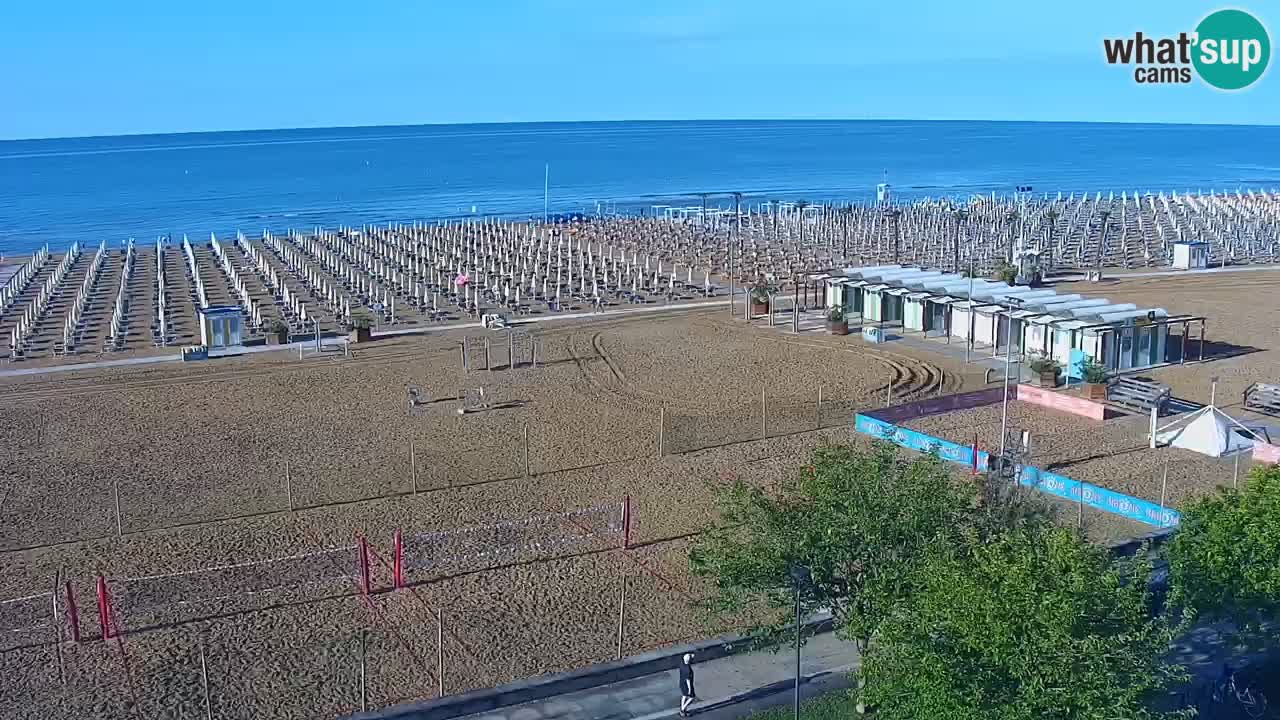 Spletna kamera Bibione plaža – pogled iz Ashanti ApartHotela