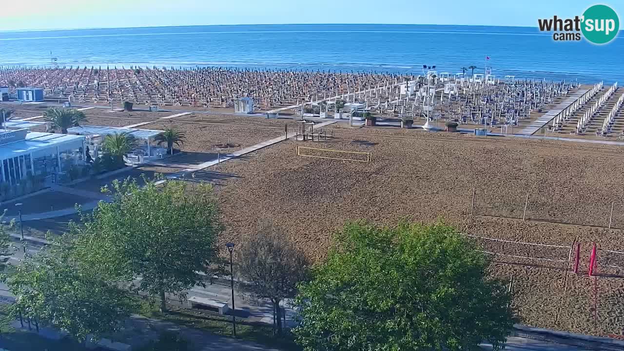 Spletna kamera Bibione plaža – pogled iz Ashanti ApartHotela