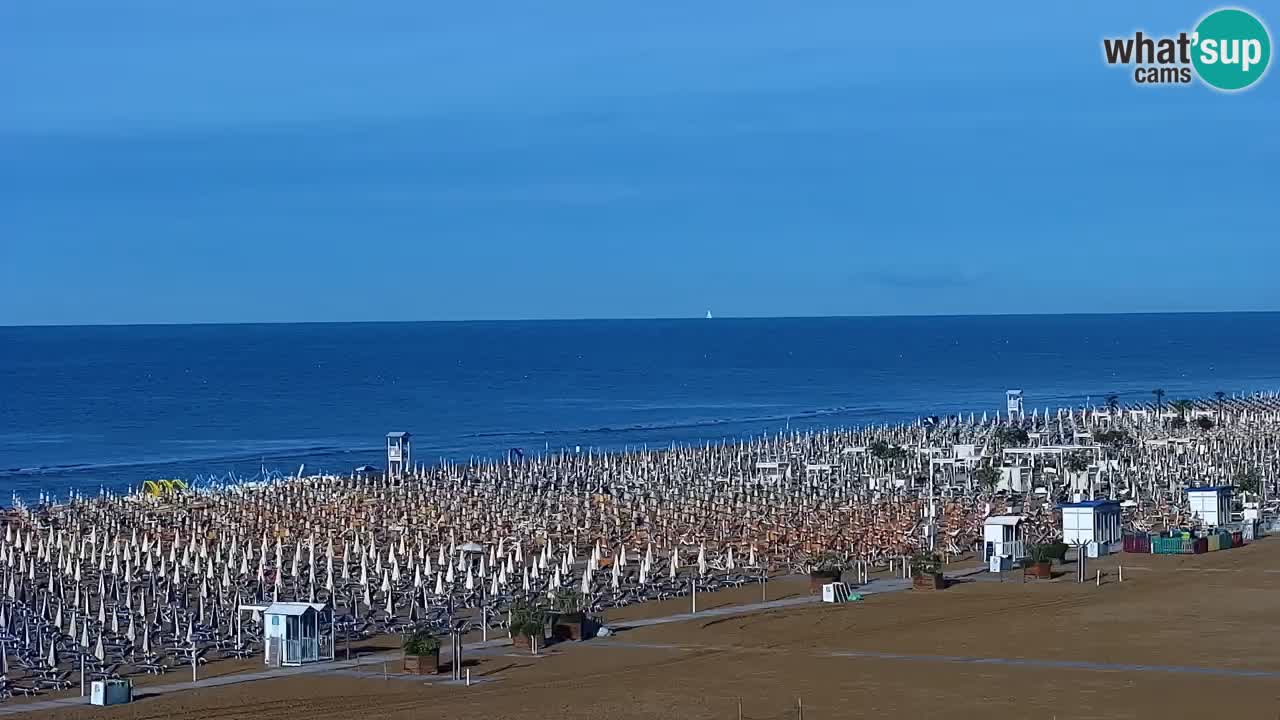 Spletna kamera Bibione plaža – pogled iz Ashanti ApartHotela