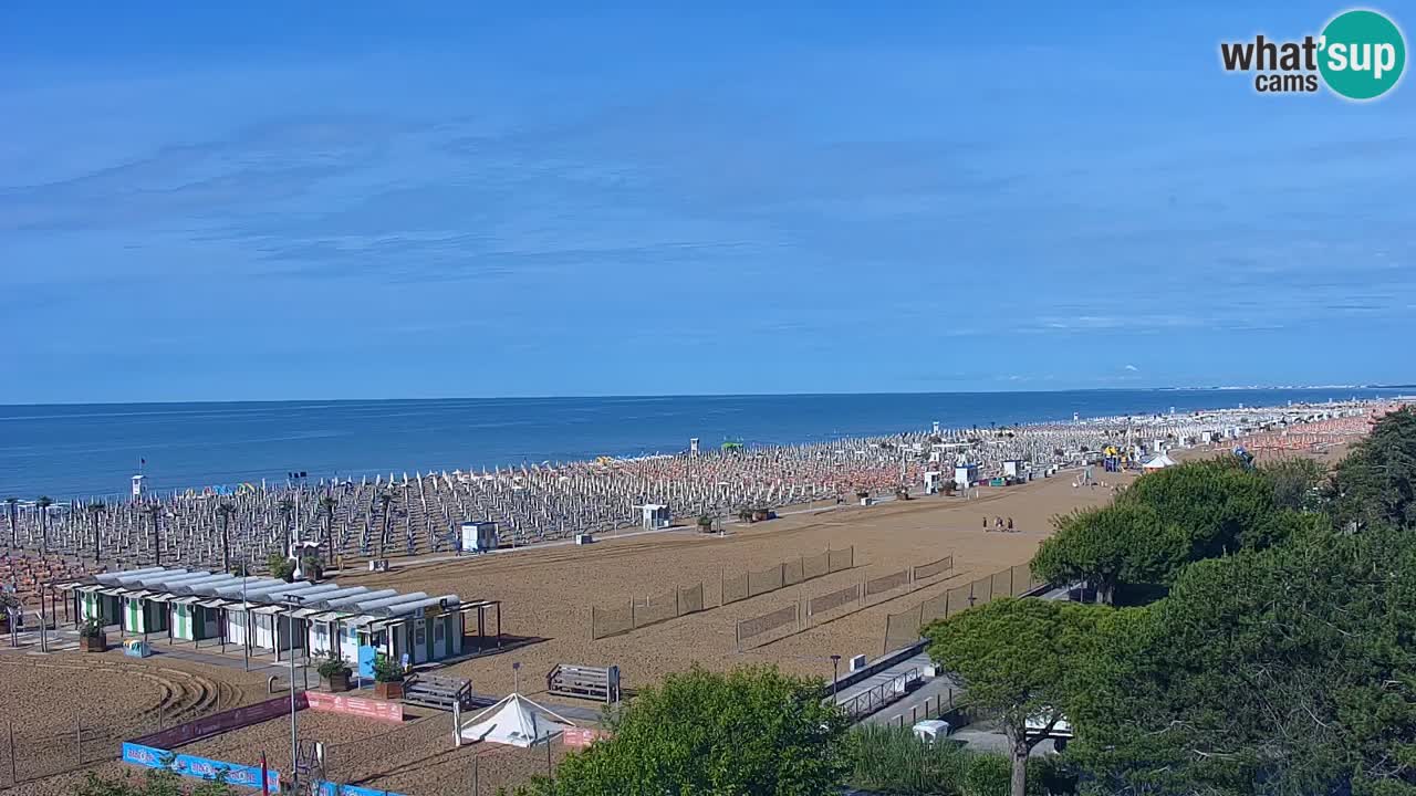 Spletna kamera Bibione plaža – pogled iz Ashanti ApartHotela