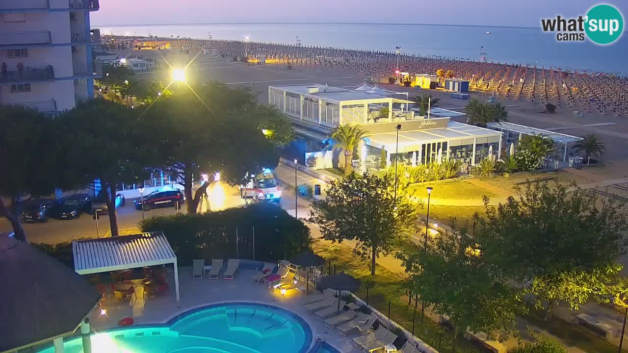 Spletna kamera Bibione plaža – pogled iz Ashanti ApartHotela