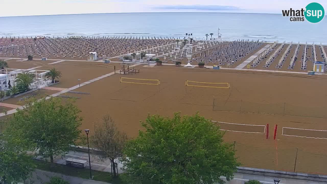 Spletna kamera Bibione plaža – pogled iz Ashanti ApartHotela