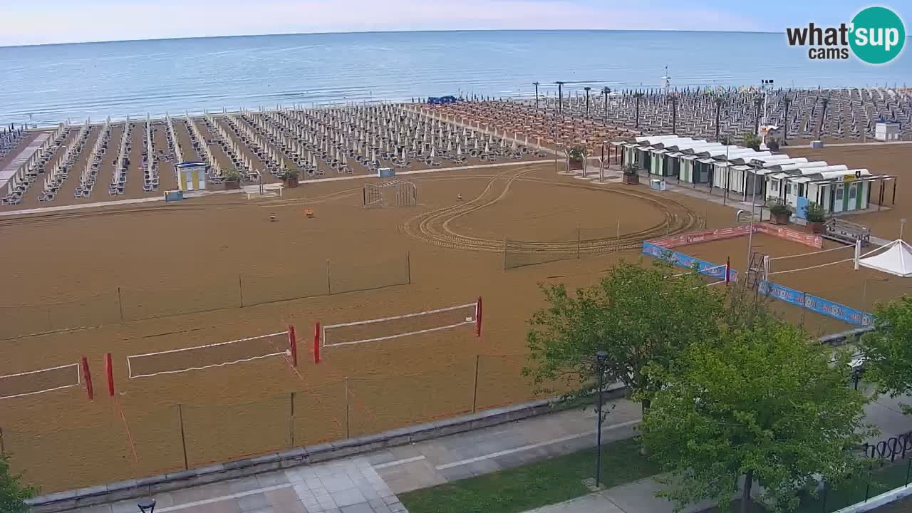 Spletna kamera Bibione plaža – pogled iz Ashanti ApartHotela
