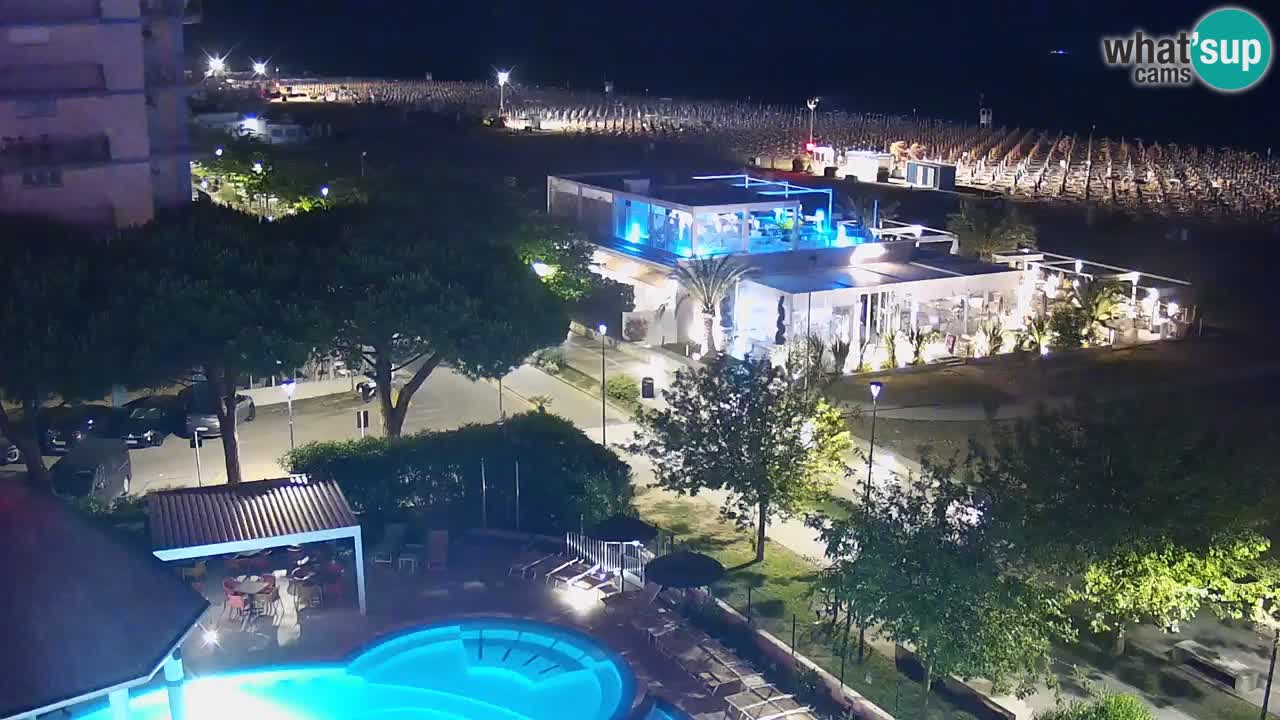 Spletna kamera Bibione plaža – pogled iz Ashanti ApartHotela