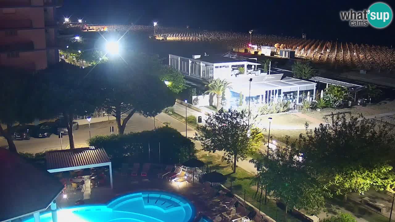 Spletna kamera Bibione plaža – pogled iz Ashanti ApartHotela