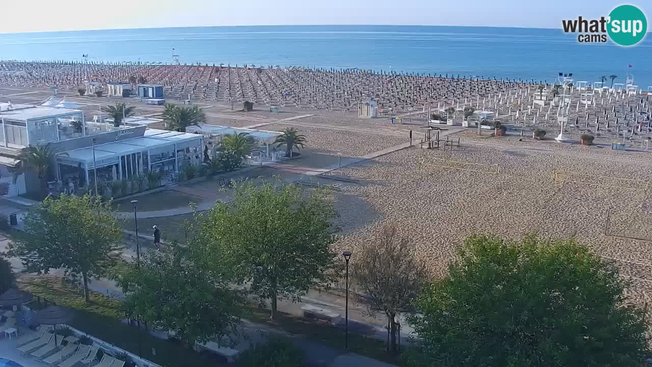 Spletna kamera Bibione plaža – pogled iz Ashanti ApartHotela