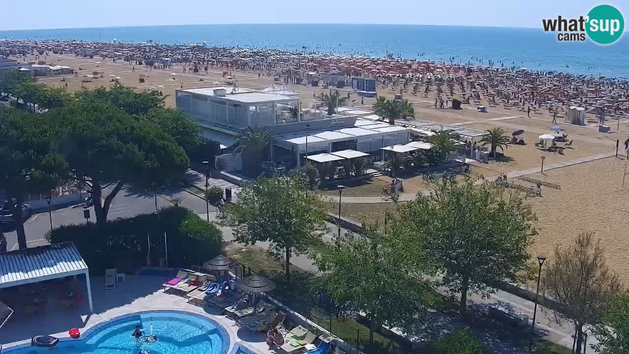 Spletna kamera Bibione plaža – pogled iz Ashanti ApartHotela