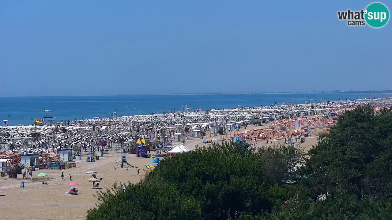 Spletna kamera Bibione plaža – pogled iz Ashanti ApartHotela
