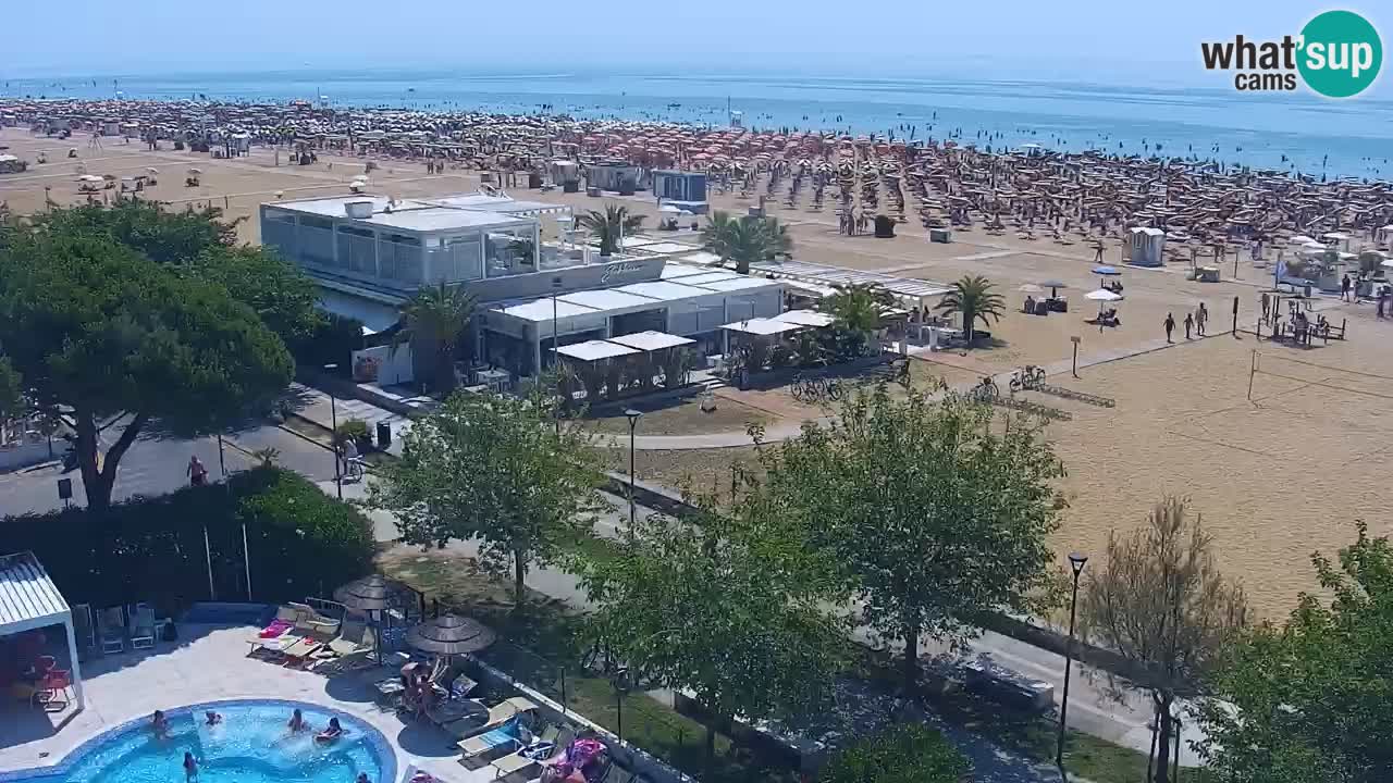 Spletna kamera Bibione plaža – pogled iz Ashanti ApartHotela