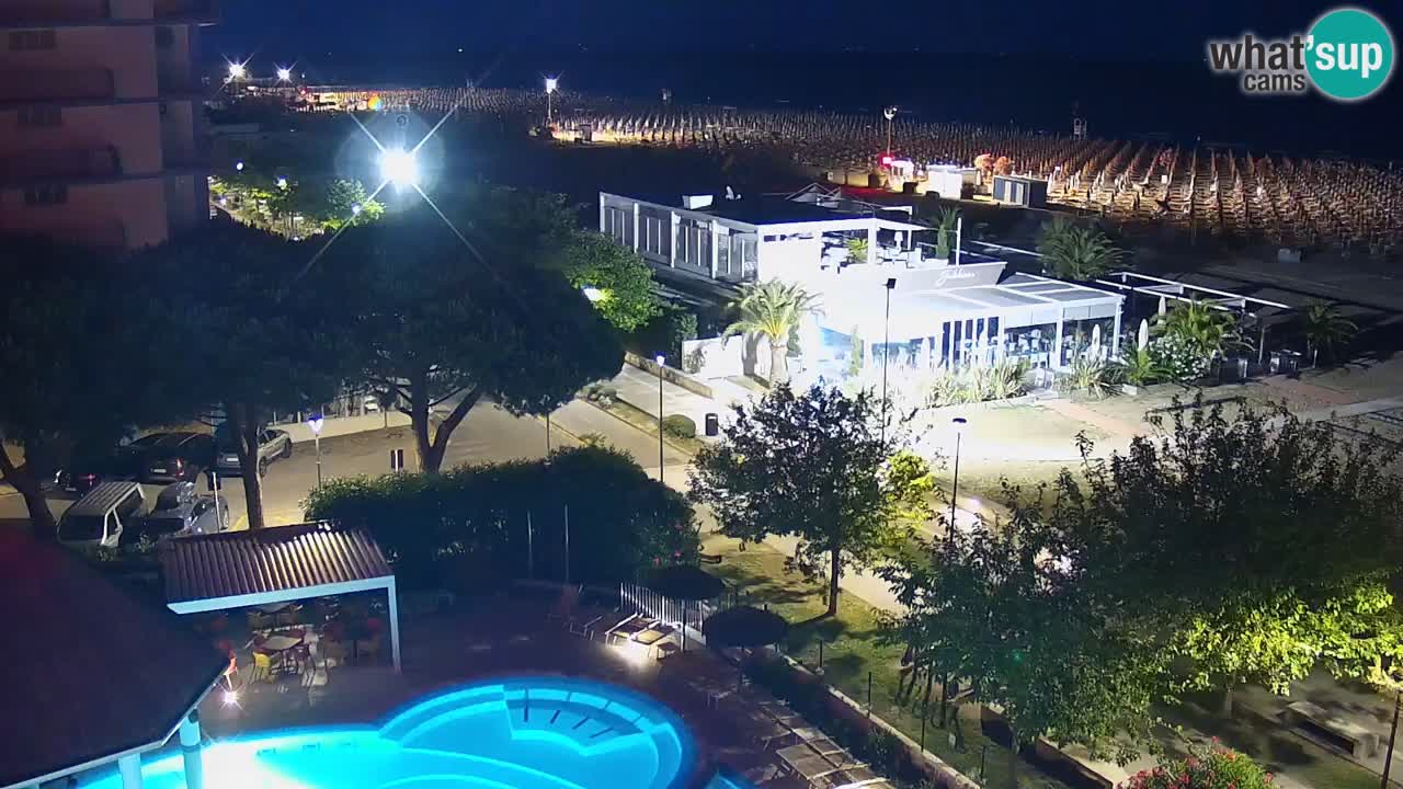 Web kamera Bibione plaža – pogled sa Ashanti ApartHotela