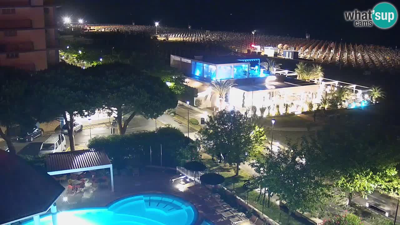 Spletna kamera Bibione plaža – pogled iz Ashanti ApartHotela