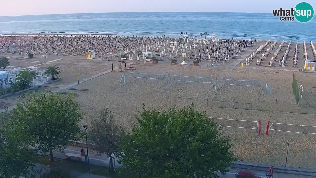 Spletna kamera Bibione plaža – pogled iz Ashanti ApartHotela