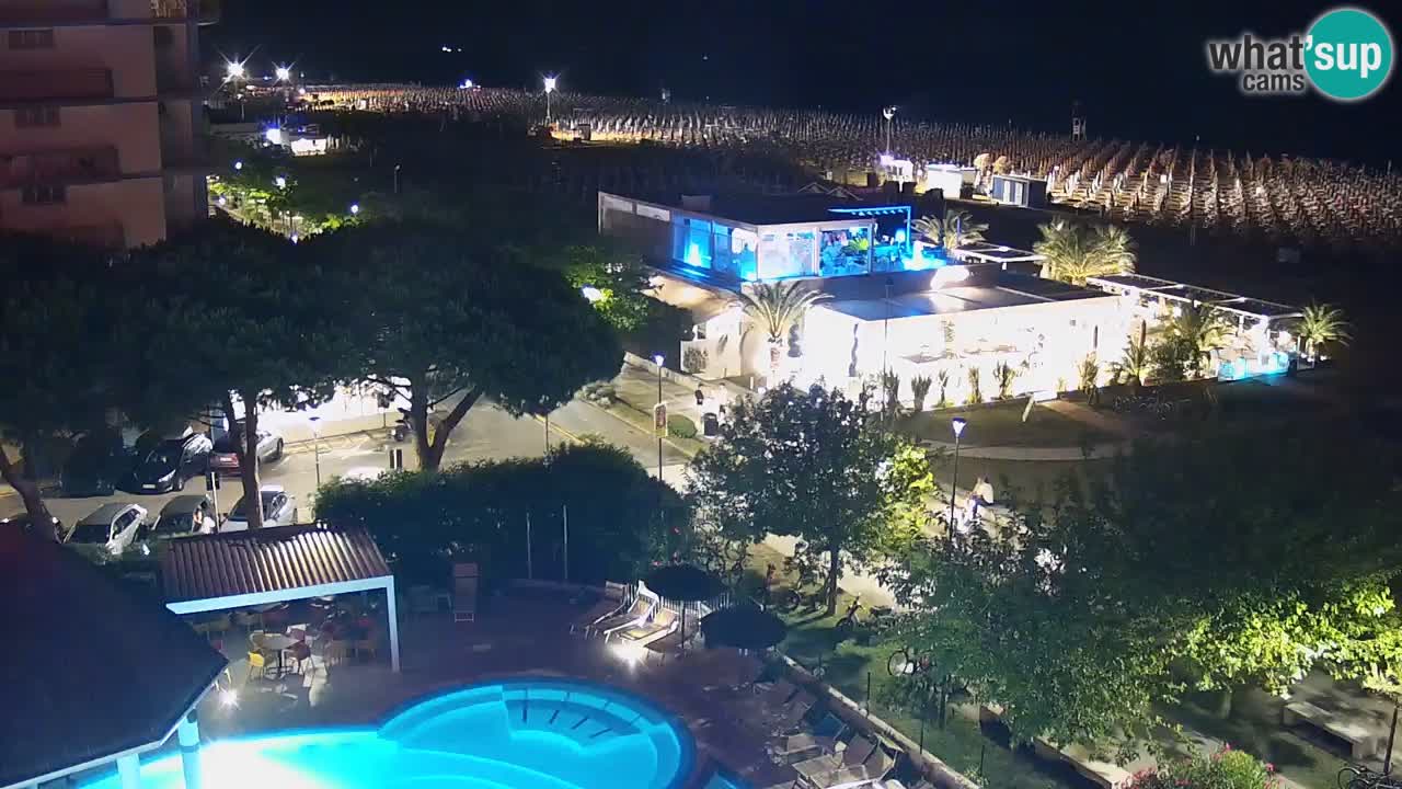 Spletna kamera Bibione plaža – pogled iz Ashanti ApartHotela