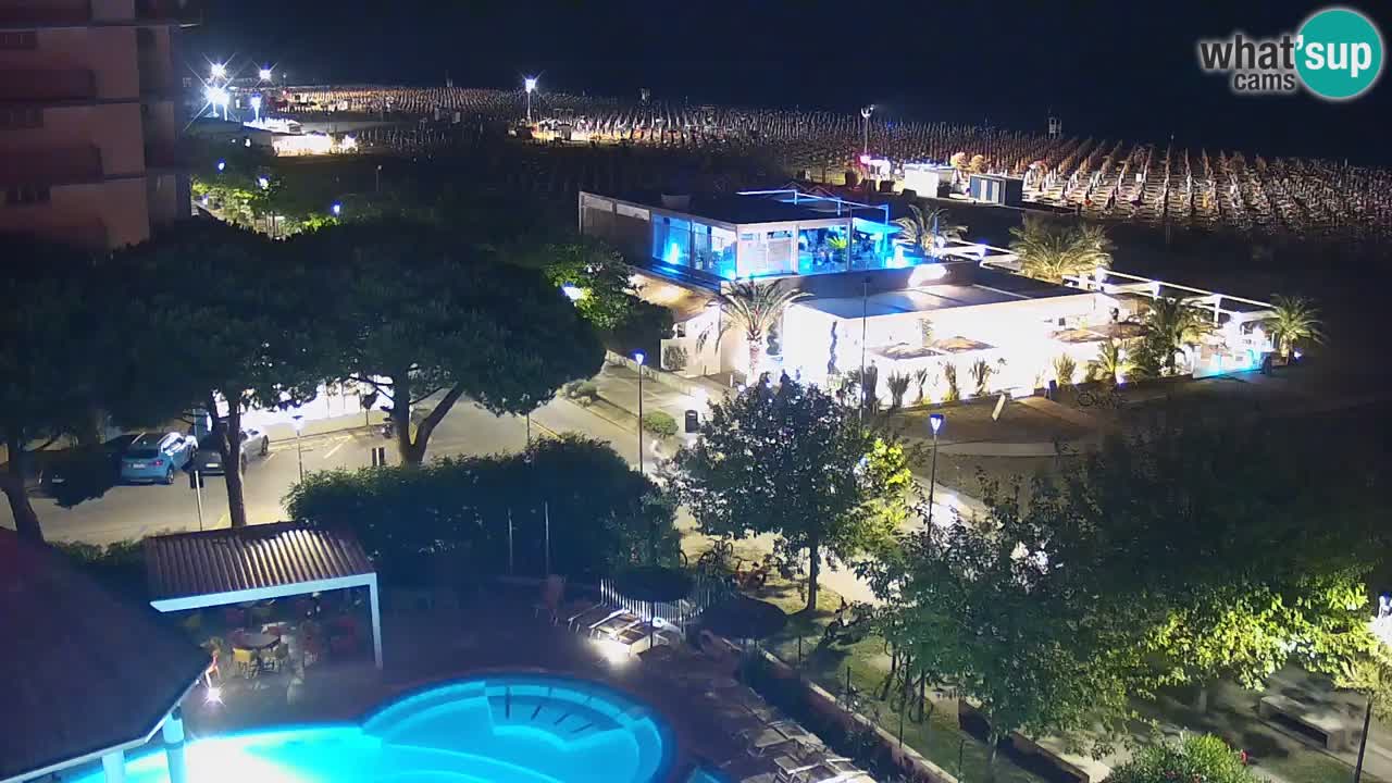 Spletna kamera Bibione plaža – pogled iz Ashanti ApartHotela