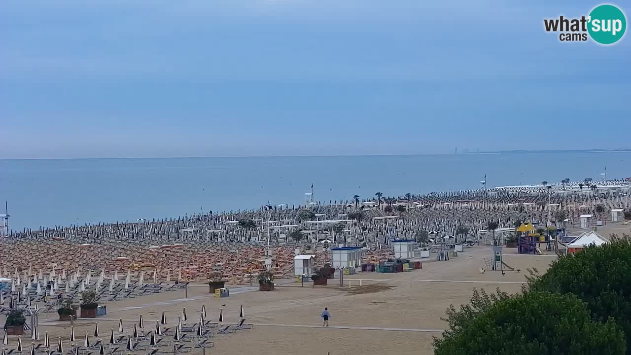 Web kamera Bibione plaža – pogled sa Ashanti ApartHotela