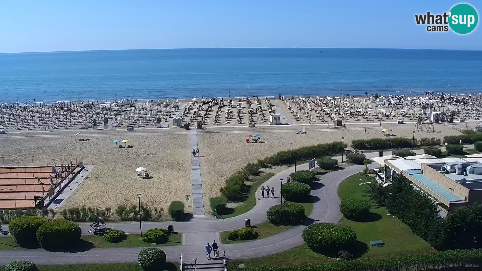 La spiaggia di Bibione webcam live e piazzale Zenit