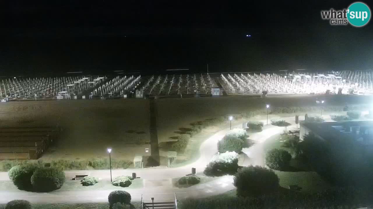 La spiaggia di Bibione webcam live e piazzale Zenit