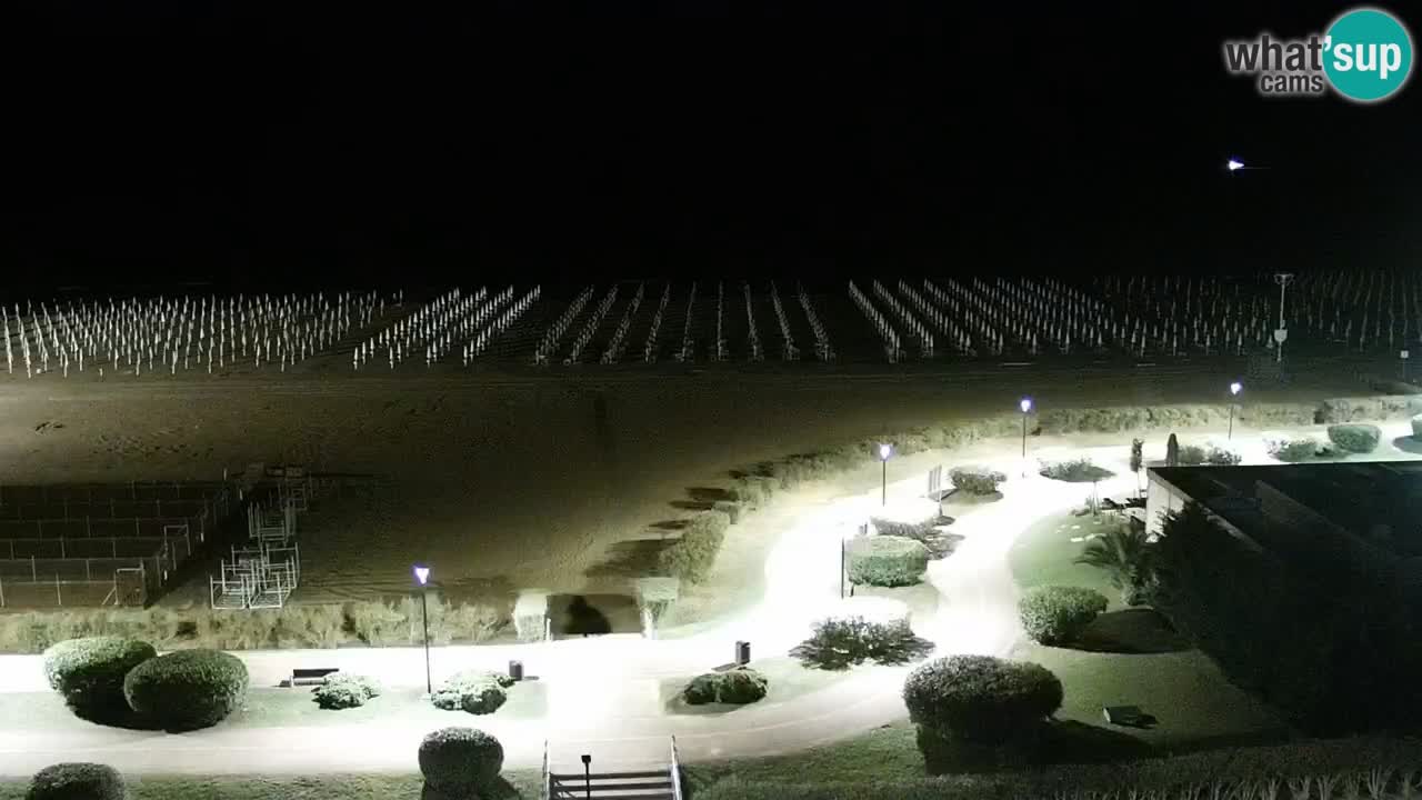 La spiaggia di Bibione webcam live e piazzale Zenit