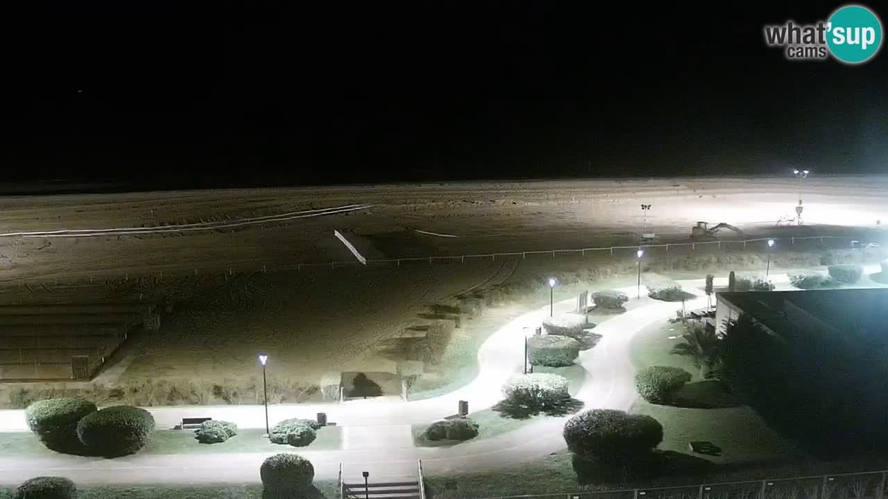 La spiaggia di Bibione webcam live e piazzale Zenit