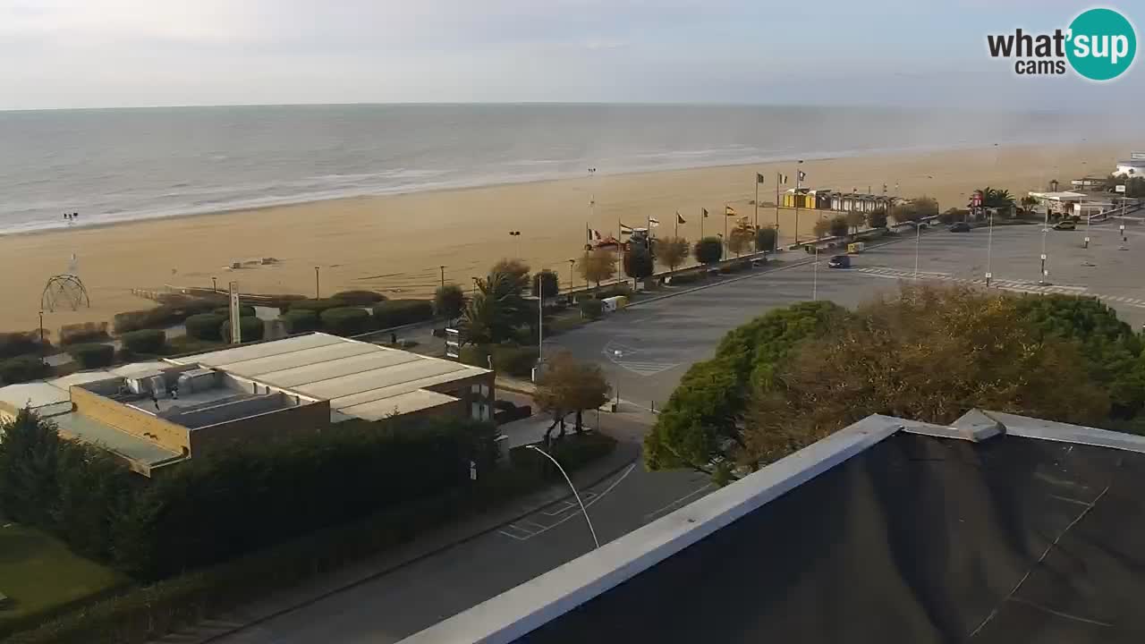 La spiaggia di Bibione webcam live e piazzale Zenit