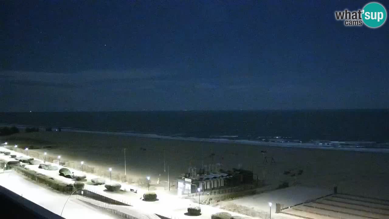 La spiaggia di Bibione webcam live e piazzale Zenit