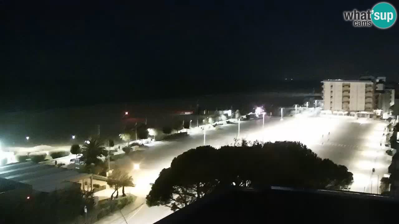 La spiaggia di Bibione webcam live e piazzale Zenit