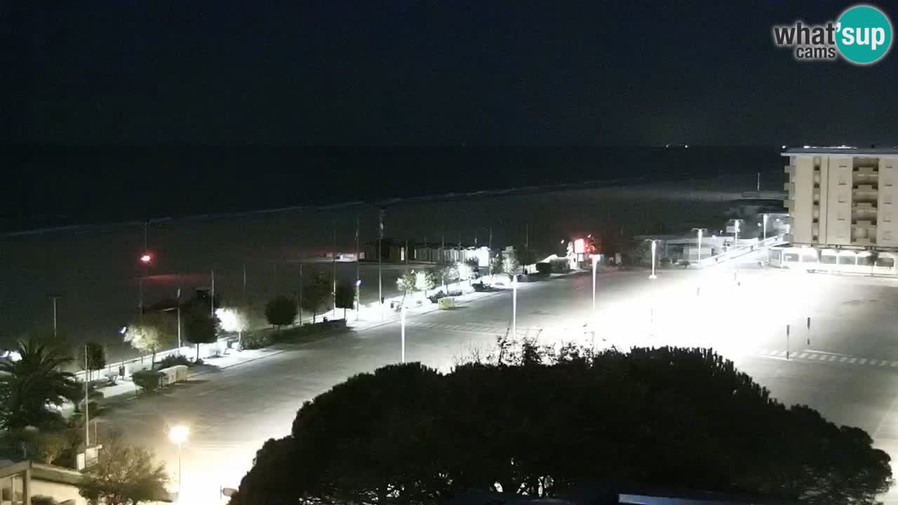 La spiaggia di Bibione webcam live e piazzale Zenit