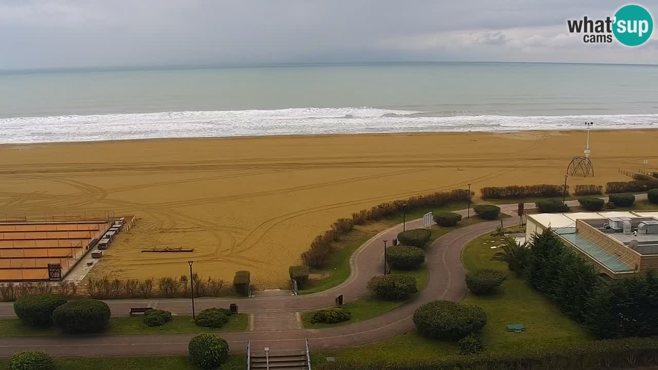 La spiaggia di Bibione webcam live e piazzale Zenit