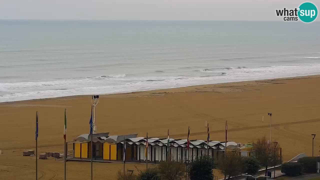 La spiaggia di Bibione webcam live e piazzale Zenit