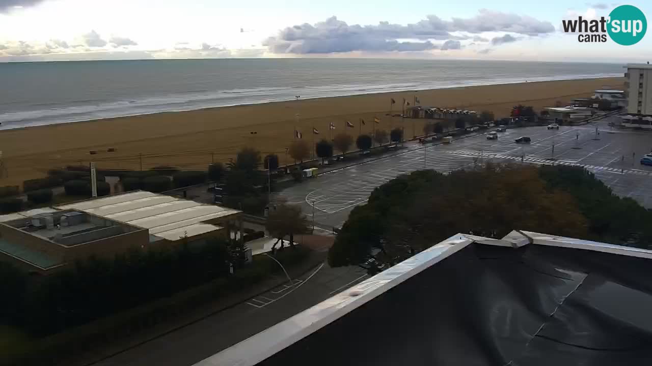 La spiaggia di Bibione webcam live e piazzale Zenit